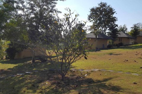 Коммерческая недвижимость в Чиангмае, Таиланд 380м2  № 162819 - фото 7