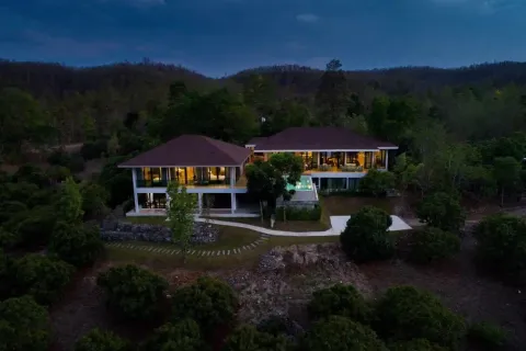 Villa à Chiang Mai, Thaïlande 5 chambres № 162820 - photo 11