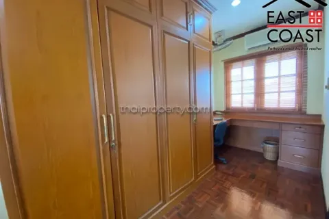 Casa de 3 dormitorios en Pattaya, Tailandia № 213816 - foto 17
