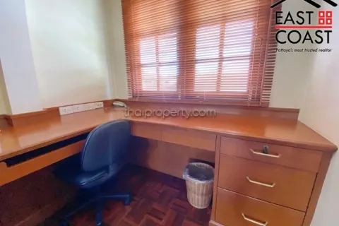 Casa de 3 dormitorios en Pattaya, Tailandia № 213816 - foto 18