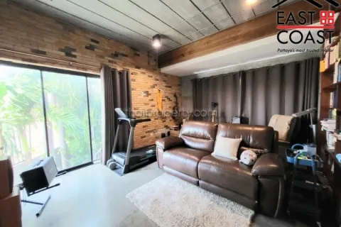 Commercial property in Pattaya, Thailand 250 sq.m. № 213821