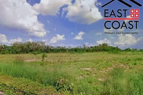 Terreno en Pattaya, Tailandia № 213817