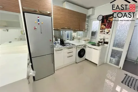 Casa de 3 dormitorios en Pattaya, Tailandia № 213822 - foto 3