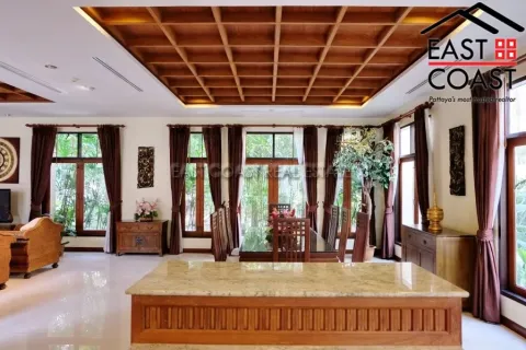 Casa de 3 dormitorios en Pattaya, Tailandia № 213818 - foto 8