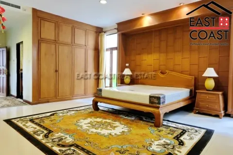 Casa de 3 dormitorios en Pattaya, Tailandia № 213818 - foto 14