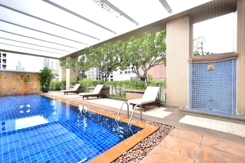 Condo à Bangkok, Thaïlande, 3 chambres  № 185991 - photo 4
