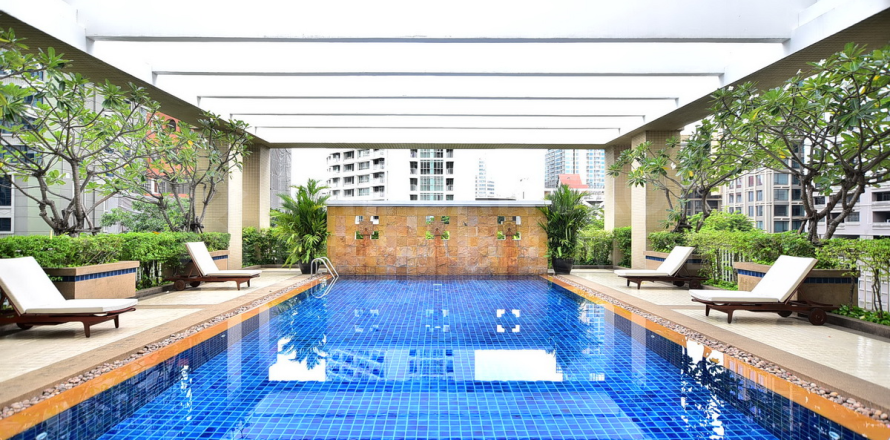 Condo à Bangkok, Thaïlande, 3 chambres  № 185991