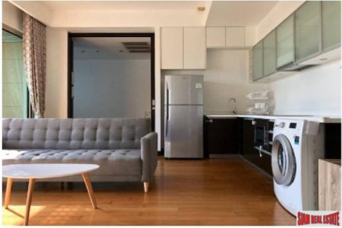 Квартира в Сатхоне, Бангкок, Таиланд с 2 спальнями  № 153904 - фото 3