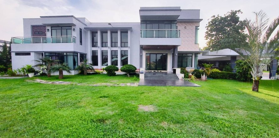 Maison à Phitsanulok, Thaïlande 6 chambres № 171978