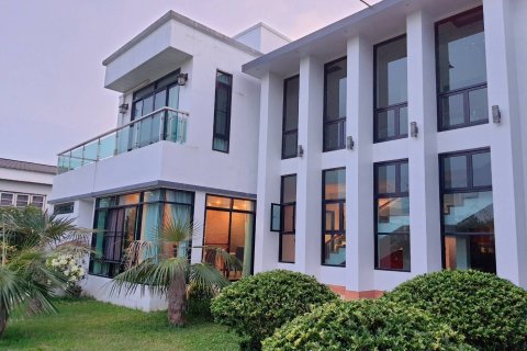 Maison à Phitsanulok, Thaïlande 6 chambres № 171978 - photo 12