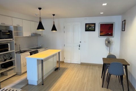 Студия в кондо в Ян Наве, Бангкок, Таиланд № 171979 - фото 2