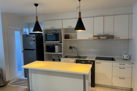 Студия в кондо в Ян Наве, Бангкок, Таиланд № 171979 - фото 3