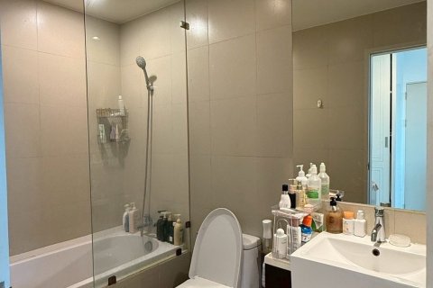 Studio in the Condo in Watthana, Bangkok, Thailand  № 164439 - photo 17