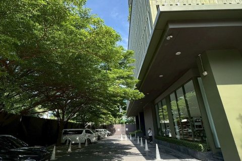 Studio in the Condo in Watthana, Bangkok, Thailand  № 164439 - photo 3