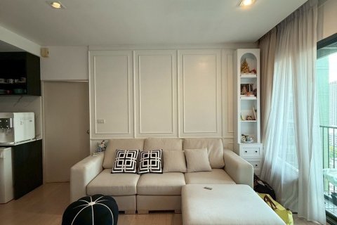 Studio in the Condo in Watthana, Bangkok, Thailand  № 164439 - photo 12