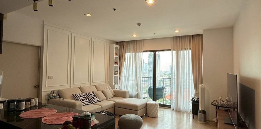 Studio in the Condo in Watthana, Bangkok, Thailand  № 164439