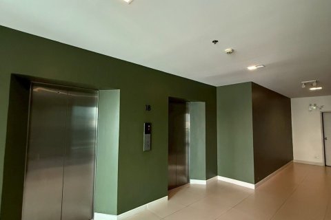 Studio in the Condo in Watthana, Bangkok, Thailand  № 164439 - photo 7