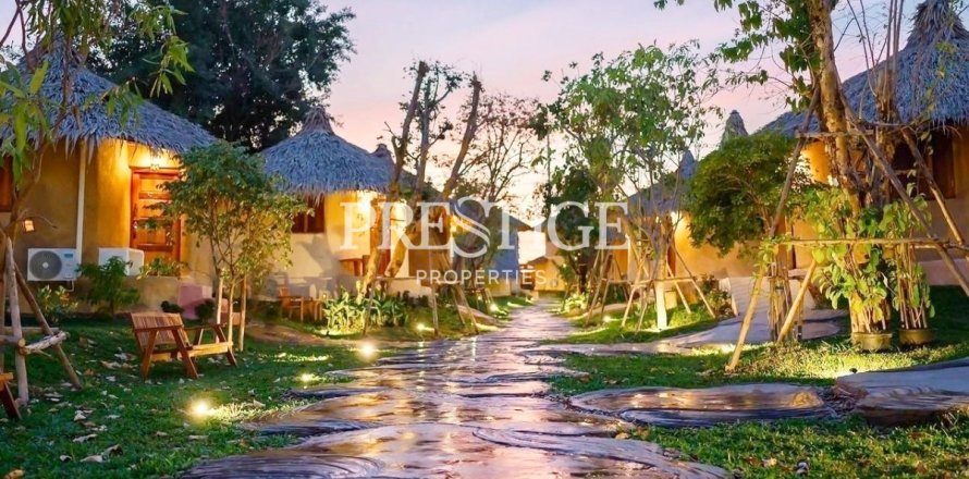 Propriété commerciale à Pattaya, Thaïlande 509 m2 № 198198
