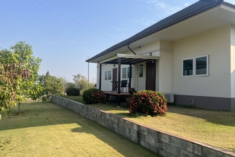 House in Loei, Thailand 3 bedrooms № 162979 - photo 6
