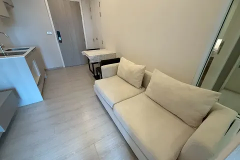 Студия в кондо в Клонг Тоэй, Бангкок, Таиланд № 162974 - фото 4