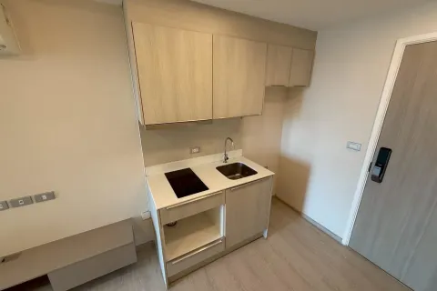 Студия в кондо в Клонг Тоэй, Бангкок, Таиланд № 162974 - фото 5