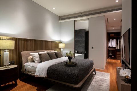Condo in Bangkok, Thailand, 2 bedrooms  № 180967 - photo 7