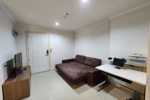 Студия в кондо в Хуай Кванге, Бангкок, Таиланд № 138434 - фото 4