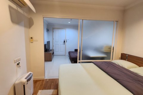 Студия в кондо в Хуай Кванге, Бангкок, Таиланд № 138434 - фото 12