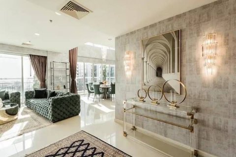 Penthouse in Pathum Wan, Bangkok, Thailand 5 bedrooms № 138378 - photo 19
