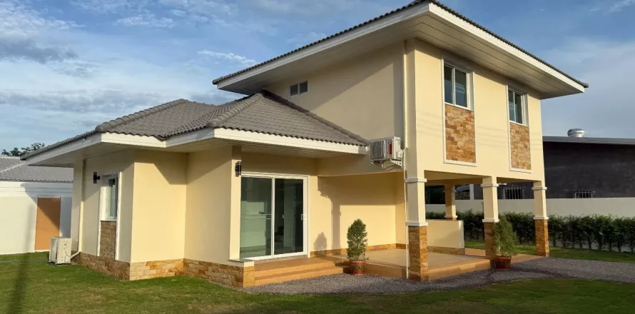 Duplex à Cha-am, Thaïlande 3 chambres № 138435