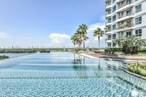 Condo in Bangkok, Thailand, 2 bedrooms № 184876 - photo 10