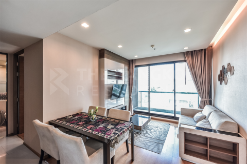 Condo in Bangkok, Thailand, 2 bedrooms  № 184876 - photo 9