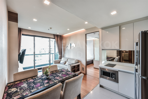 Condo in Bangkok, Thailand, 2 bedrooms  № 184876 - photo 3