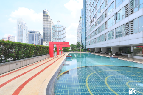 Condo in Bangkok, Thailand, 1 bedroom № 184874 - photo 9