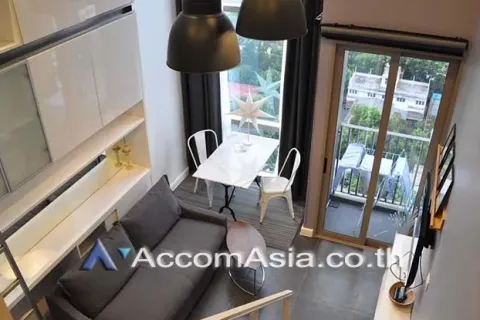Duplex in Khlong Toei, Bangkok, Thailand 1 Schlafzimmer № 217870 - Foto 2