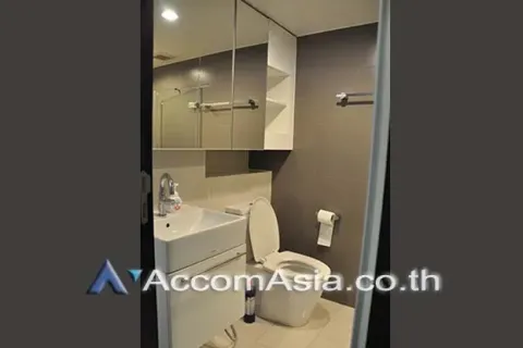 Duplex in Khlong Toei, Bangkok, Thailand 1 Schlafzimmer № 217870 - Foto 8