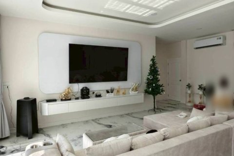 Дом в Паттайе, Таиланд с 5 спальнями № 163982 - фото 5