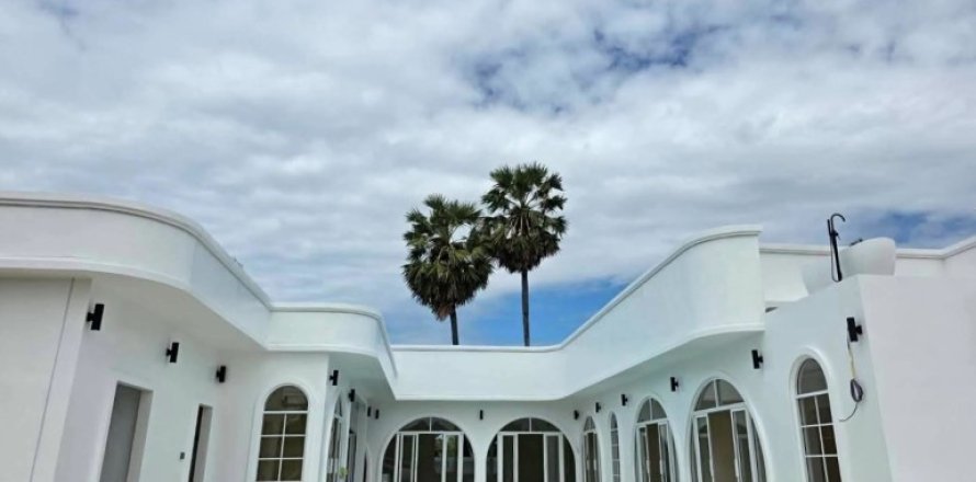 Дом в Паттайе, Таиланд с 5 спальнями № 163982