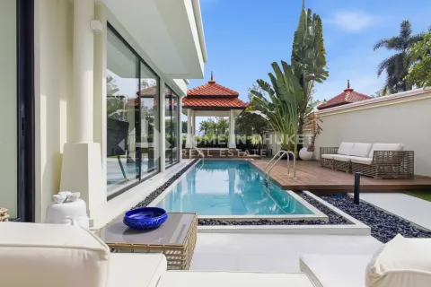 House in Phuket, Thailand 3 bedrooms № 209608 - photo 3