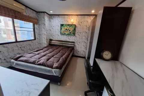 Maison à Pattaya, Thaïlande 4 chambres № 155630 - photo 9