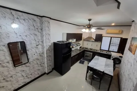 Maison à Pattaya, Thaïlande 4 chambres № 155630 - photo 6