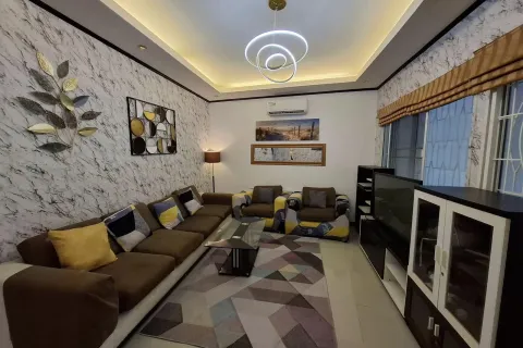 Maison à Pattaya, Thaïlande 4 chambres № 155630 - photo 5