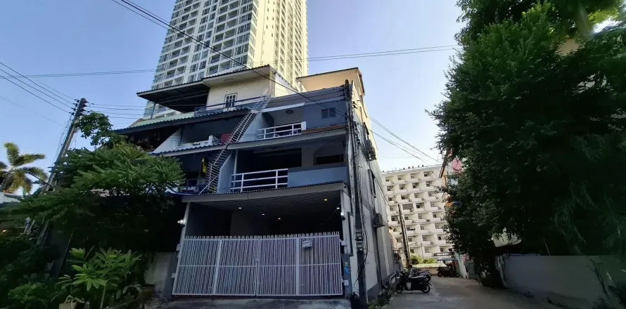 Maison à Pattaya, Thaïlande 4 chambres № 155630