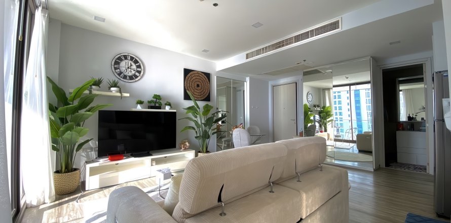 Квартира в Паттайе, Таиланд с 3 комнатами  № 155629