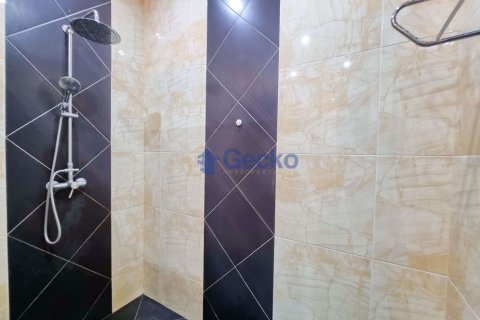 House in Pattaya, Thailand 3 bedrooms № 196847 - photo 22
