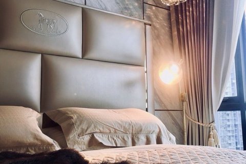 Condo in Watthana, Bangkok, Thailand, 2 bedrooms  № 159313 - photo 8