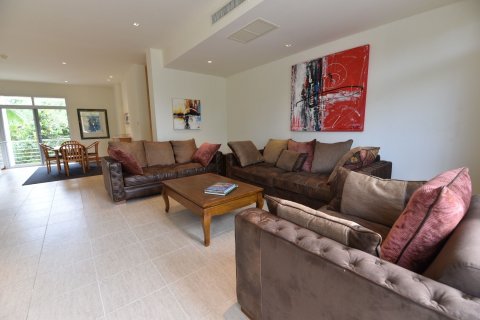 Condo in Cha-am, Thailand, 2 bedrooms  № 159311 - photo 3