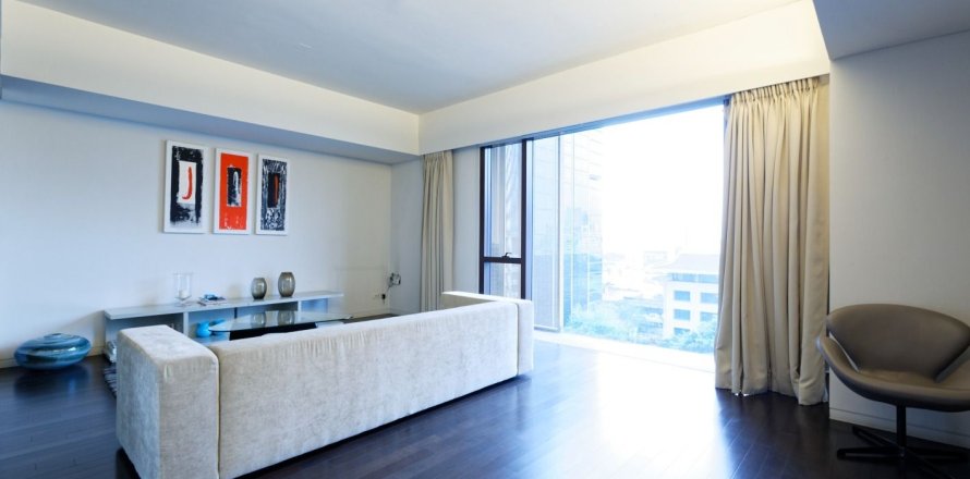 Studio dans le Condo à Pathum Wan, Bangkok, Thaïlande  № 159312