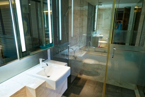 Studio dans le Condo à Pathum Wan, Bangkok, Thaïlande  № 159312 - photo 11