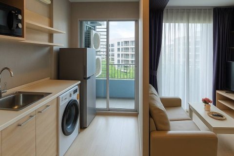 Condo in Phra Khanong, Bangkok, Thailand, 2 bedrooms  № 156966 - photo 29